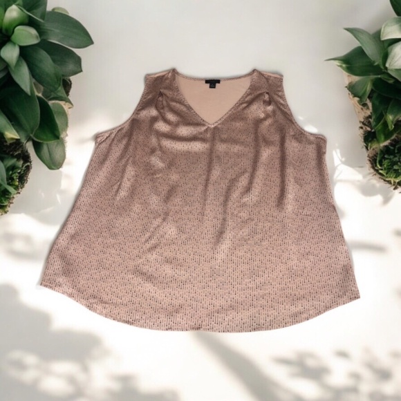 Ann Taylor Factory Mixed Media Shell size Xl - Picture 3 of 6